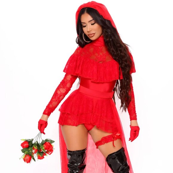 Red Bride - Picture 1 of 2